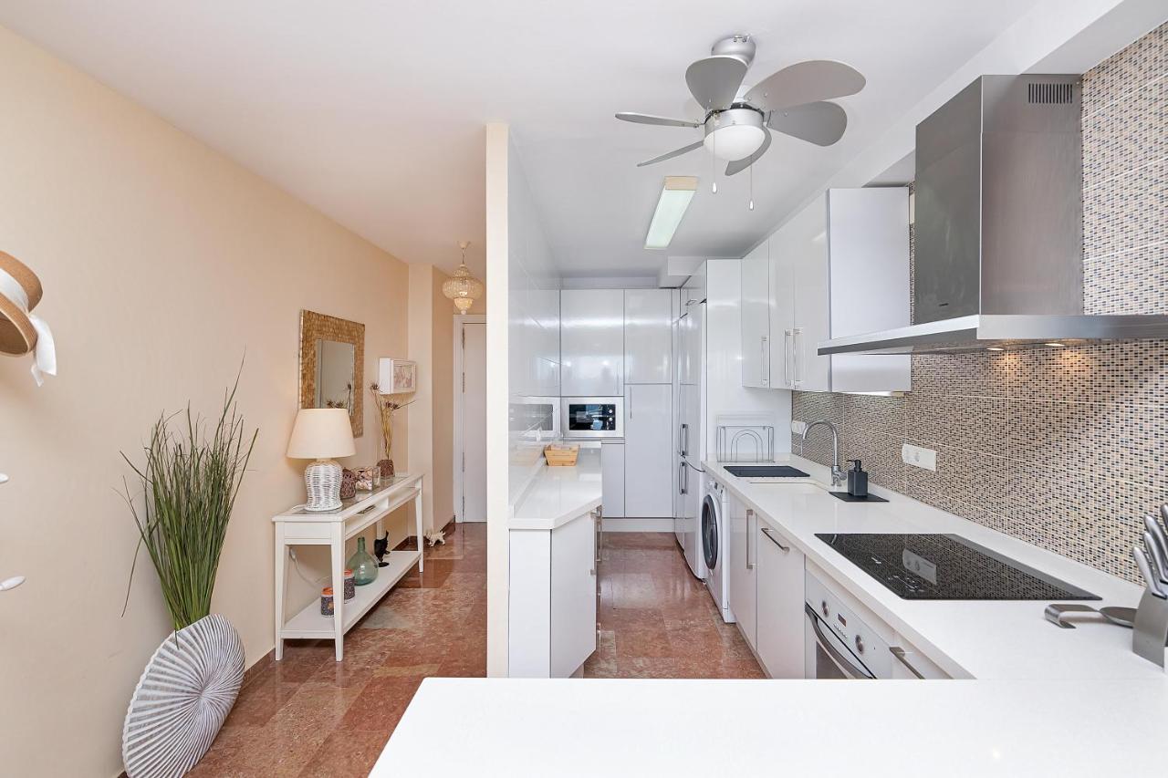 Bhost - The King Appartement Fuengirola Buitenkant foto