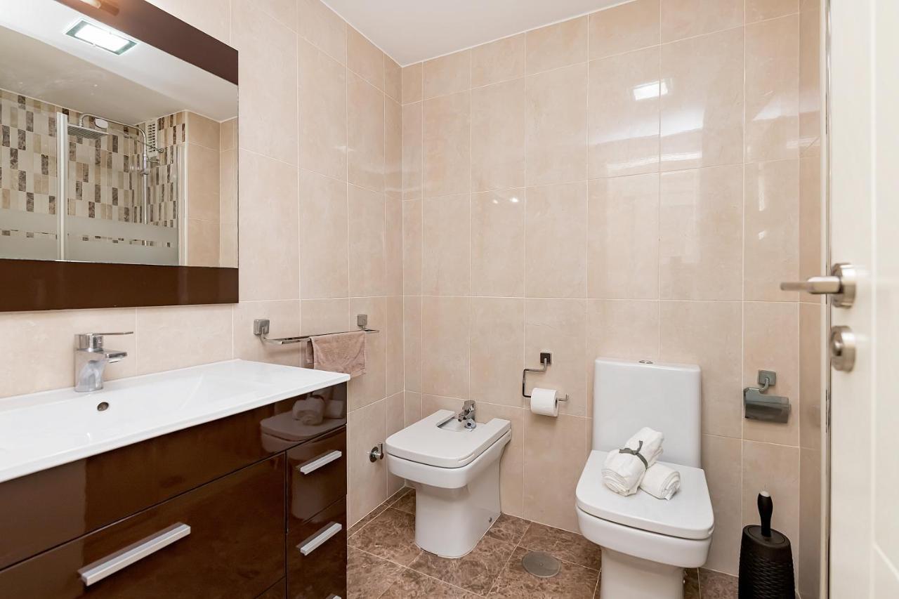 Bhost - The King Appartement Fuengirola Buitenkant foto